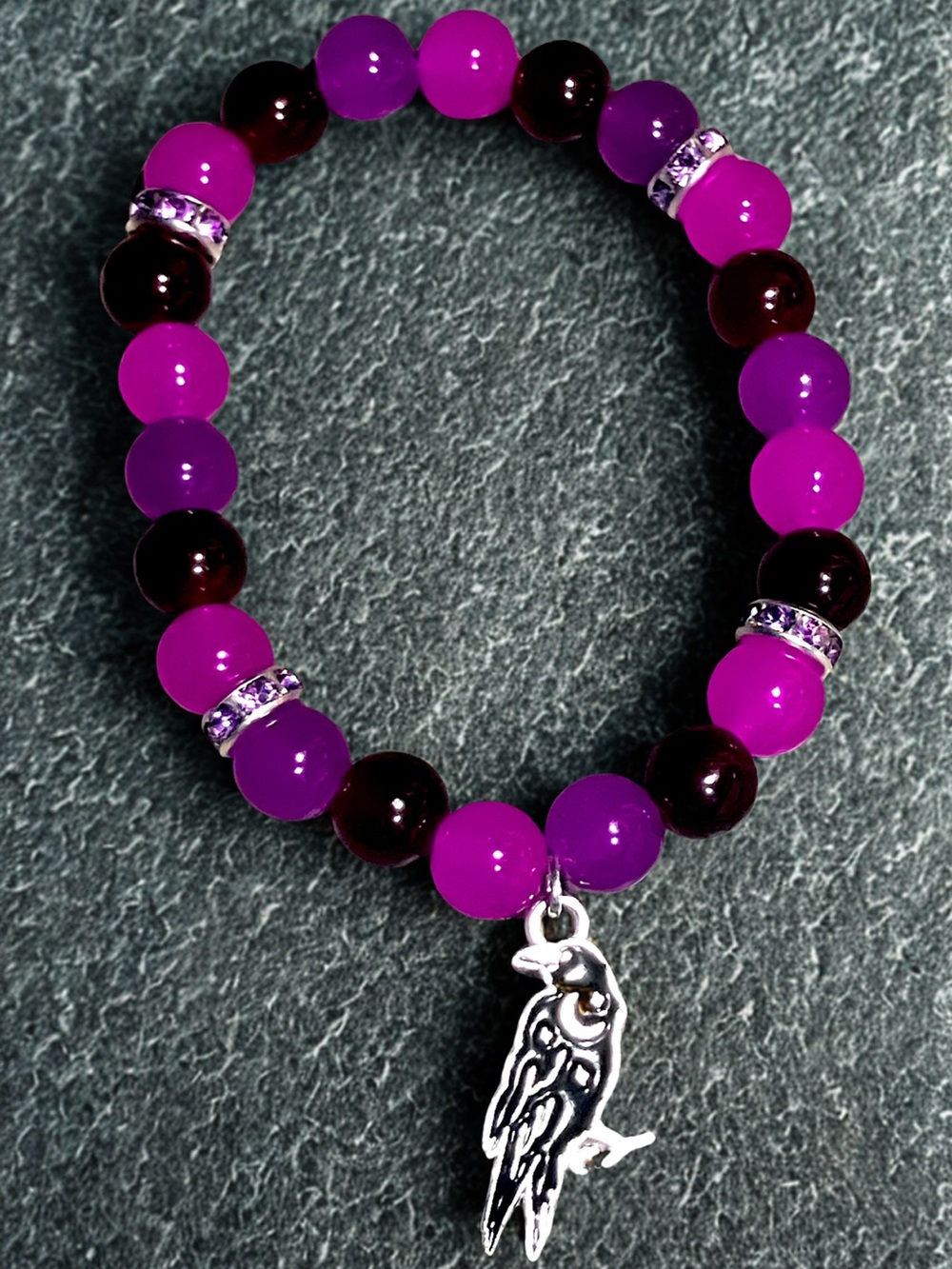 PICK ONE! Raven charm glass beaded bracelet collection - Picture 4 of 10